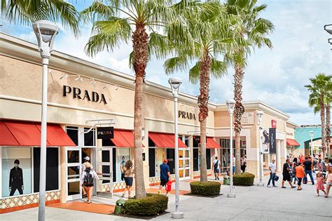 designer outlet orlando florida.